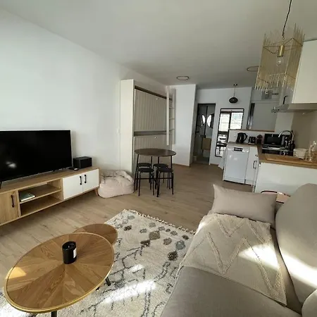 Studio Renove Plein Centre Val Claret 아파트